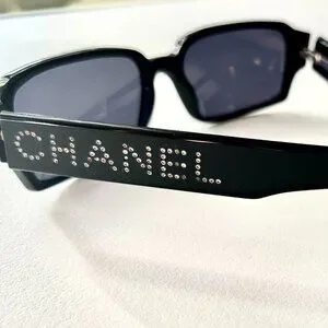 CHANEL | Accessories | Chanel Rare Limited Edition Swarovski  display picture 1